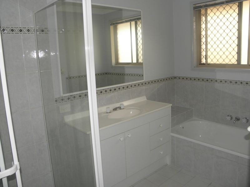 7 Song Place, Birkdale QLD 4159