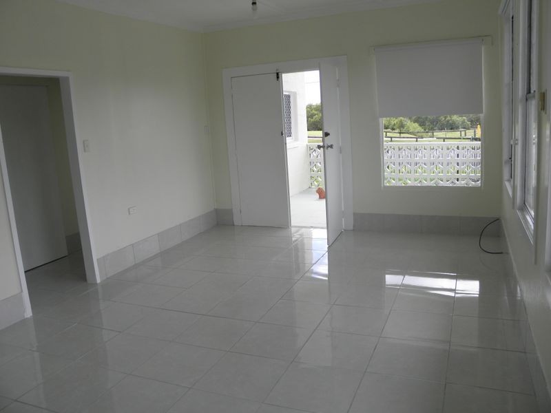 2 Bates Dr, Birkdale QLD 4159