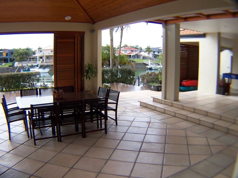 35 Keel Street, Birkdale QLD 4159