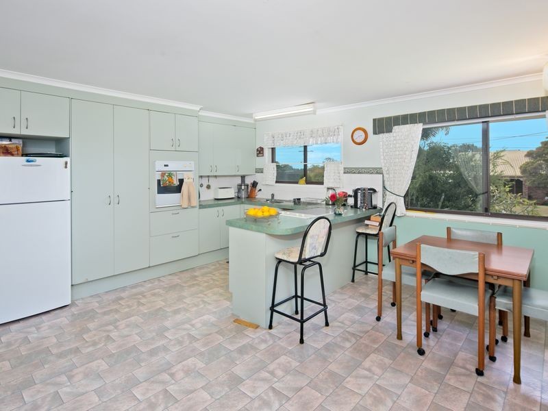 25 Linda Street, Birkdale QLD 4159