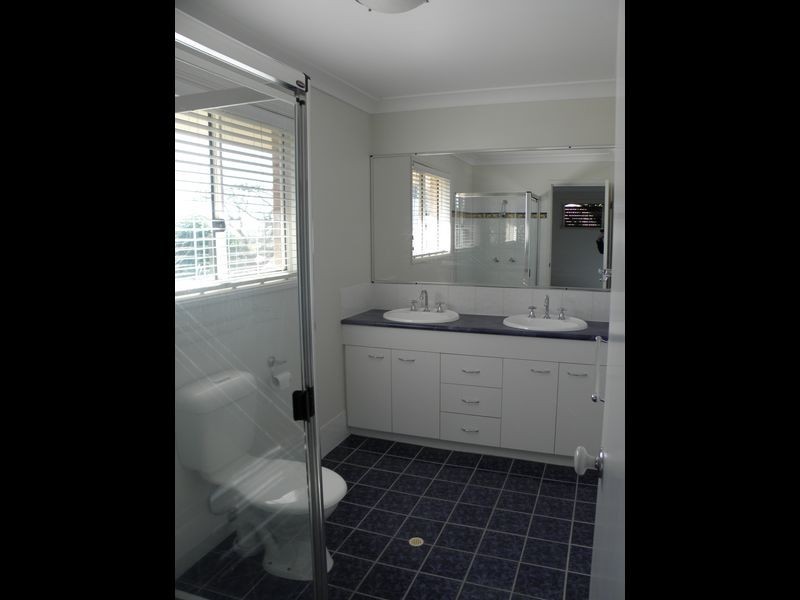 12 Seaside Close, Thorneside QLD 4158