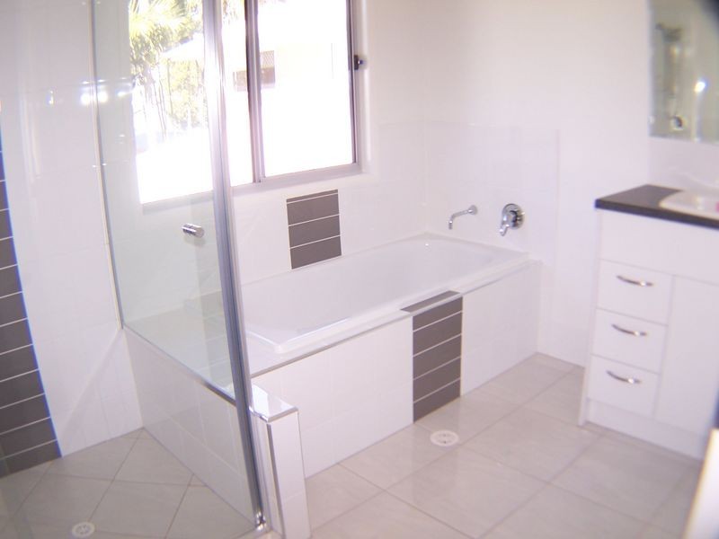 203 Mooroondu Road, Thorneside QLD 4158