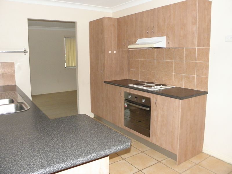 81 Carinyan Drive, Birkdale QLD 4159