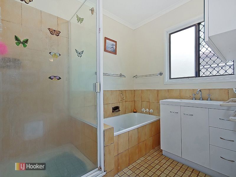 37 Napier Street, Birkdale QLD 4159