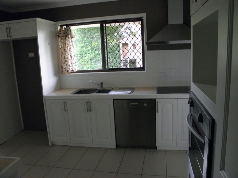 6 Linda Street, Birkdale QLD 4159