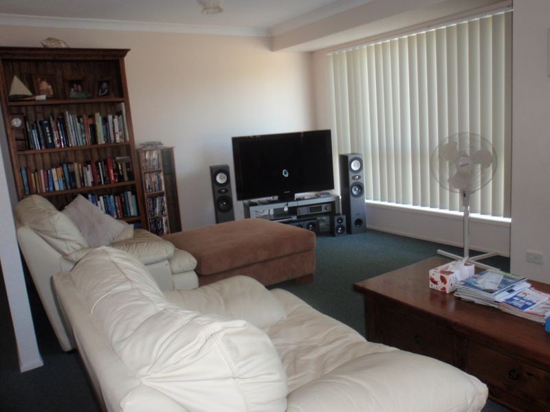 36 Ashwood Cct, Birkdale QLD 4159