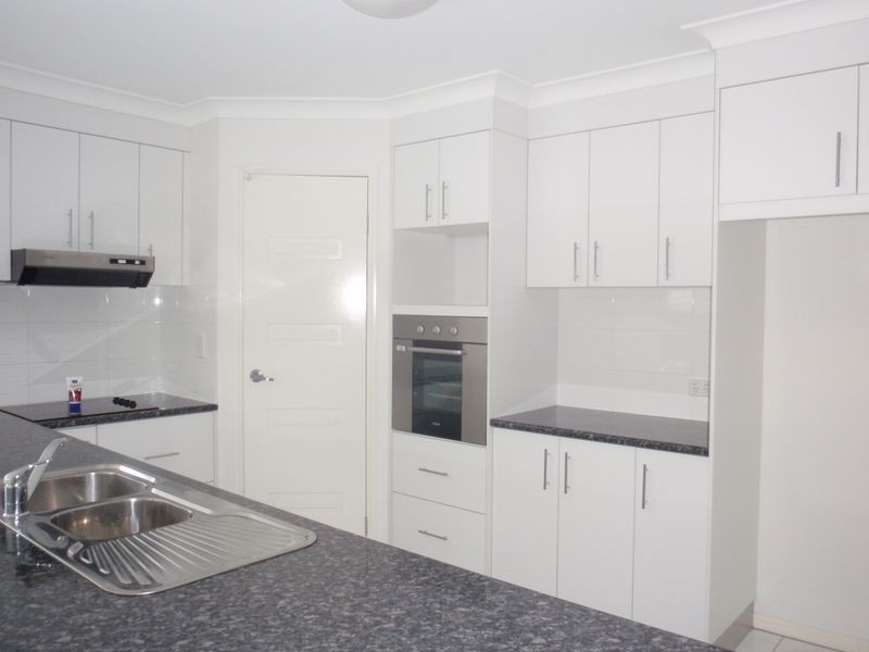 2 Frank St, Thorneside QLD 4158