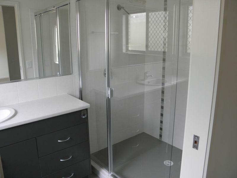 17 Myra Street, Birkdale QLD 4159