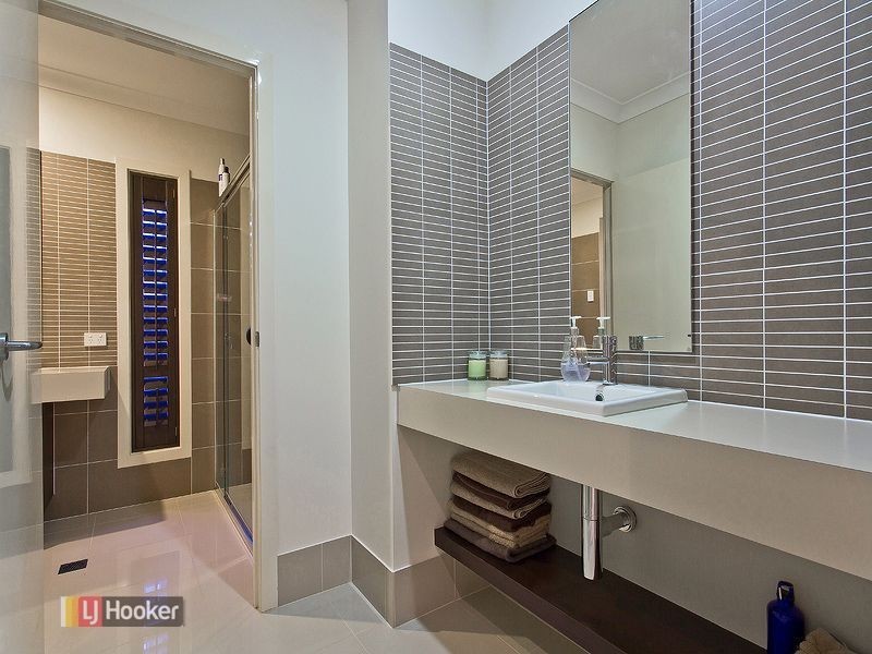 80 Beachcrest Road, Wellington Point QLD 4160