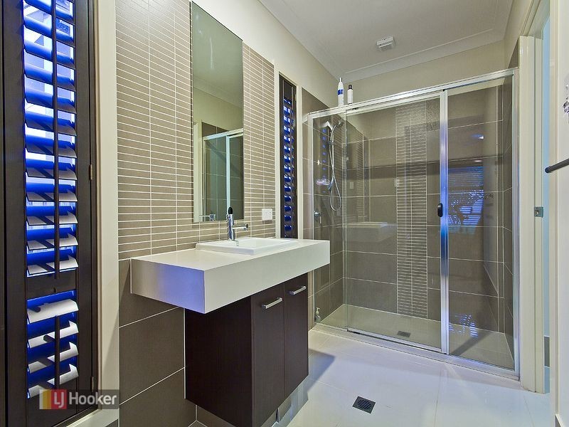 80 Beachcrest Road, Wellington Point QLD 4160