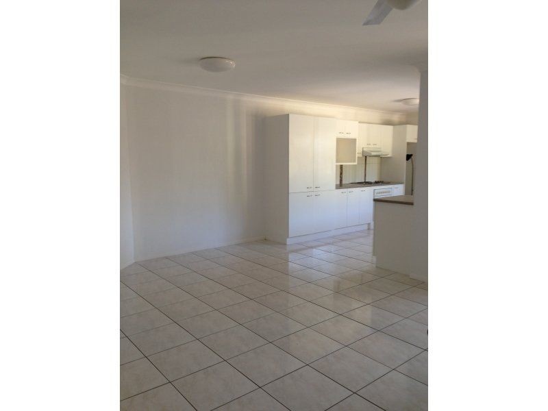 40 Redgrove Avenue, Wellington Point QLD 4160