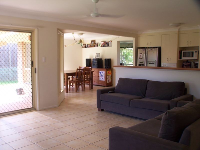 3 Stratus Street, Birkdale QLD 4159