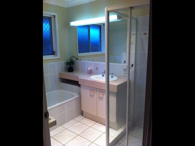 19 Thomas Street, Birkdale QLD 4159