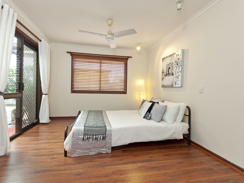 306 Queens Esplanade, Thorneside QLD 4158