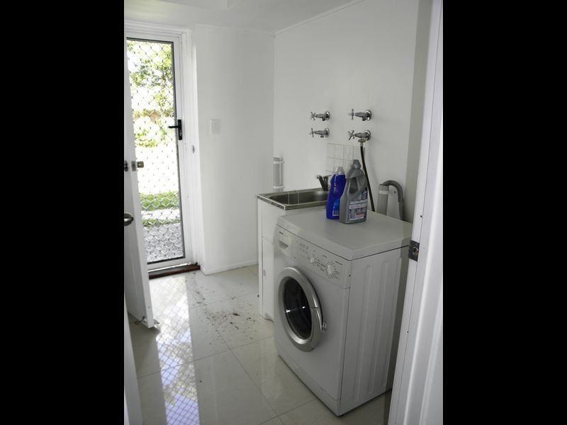 2/24 Thomas Street, Birkdale QLD 4159