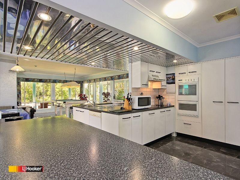 62 Whitehall Avenue, Birkdale QLD 4159