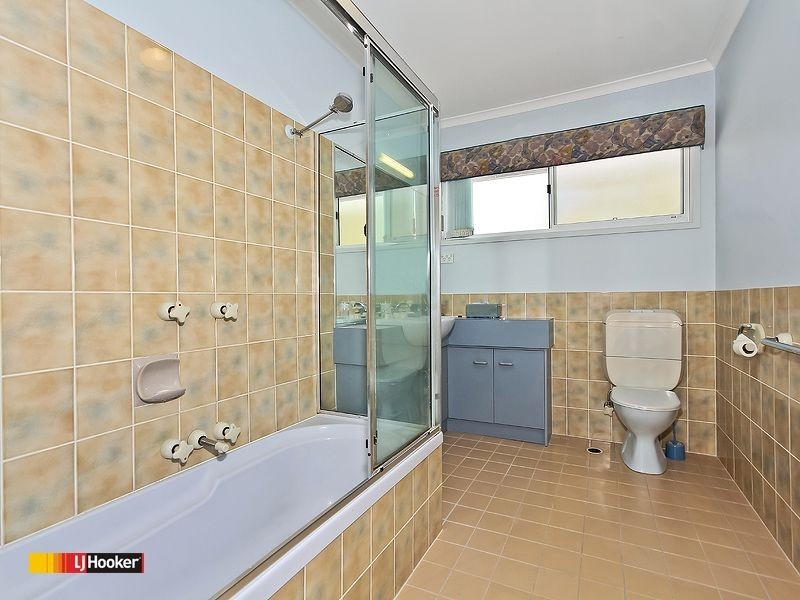 62 Whitehall Avenue, Birkdale QLD 4159