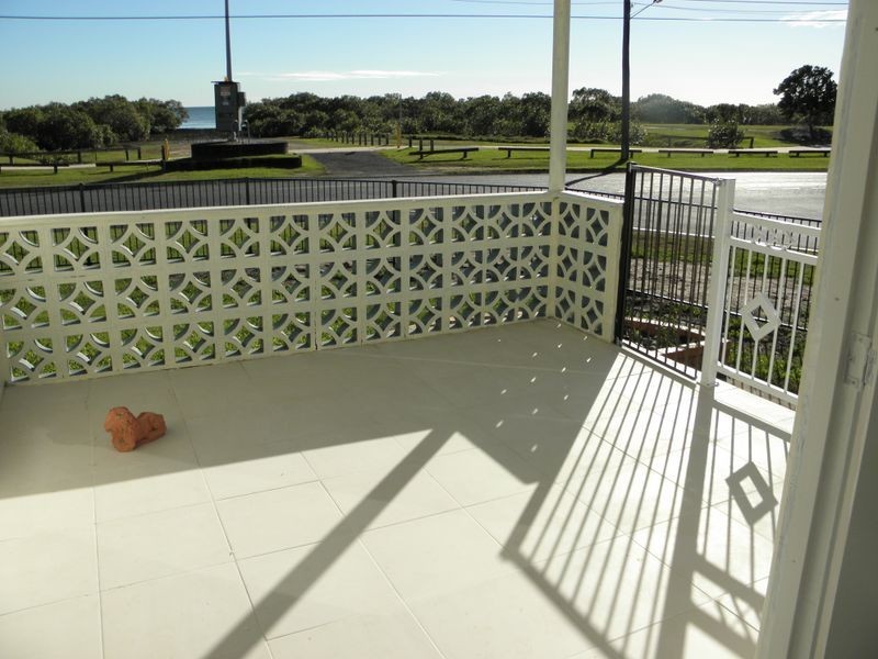 2 Bates Drive, Birkdale QLD 4159