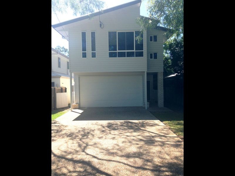 12 Buckland Street, Wellington Point QLD 4160