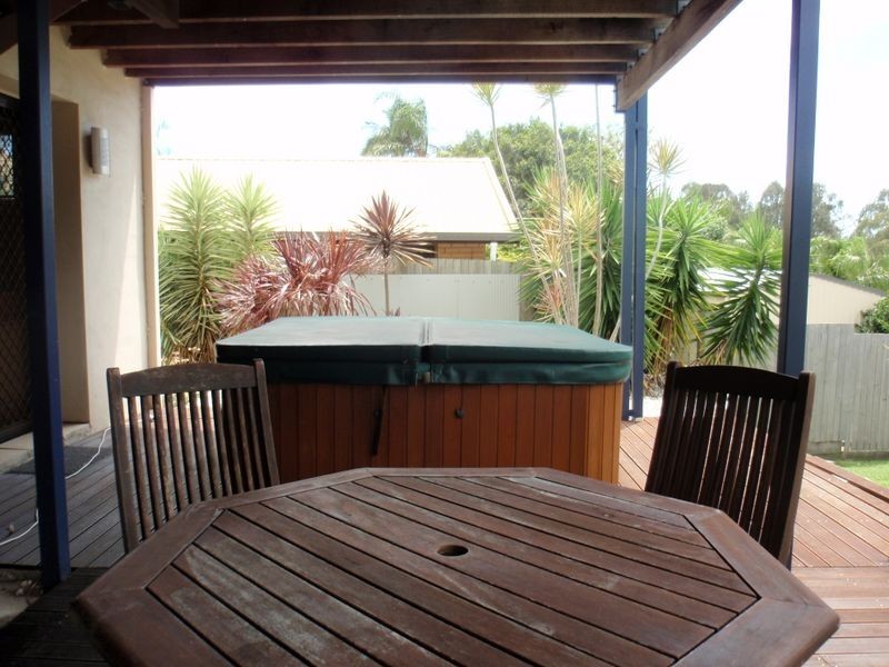 31 Spoonbill Street, Birkdale QLD 4159