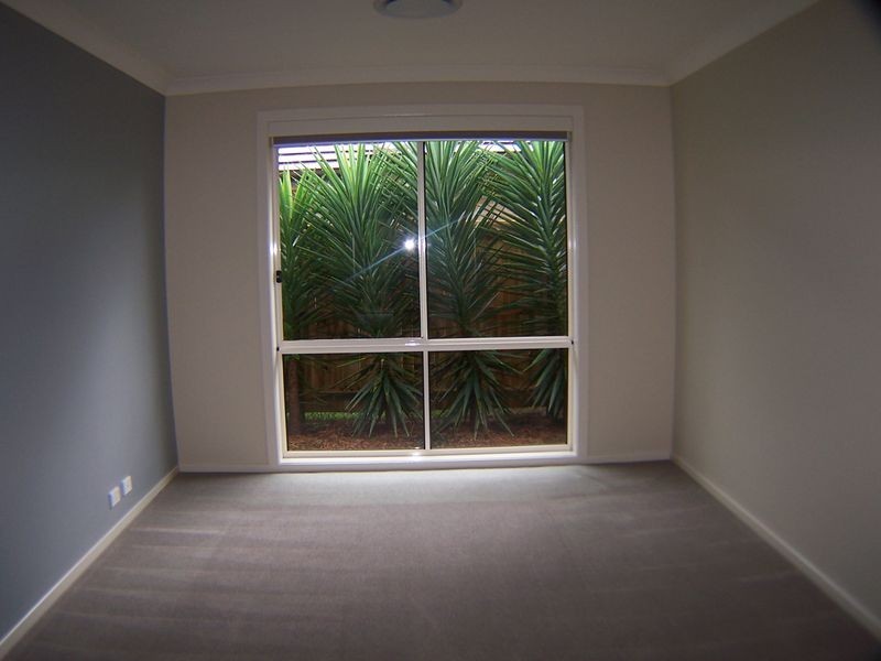 4 Amalia Street, Birkdale QLD 4159