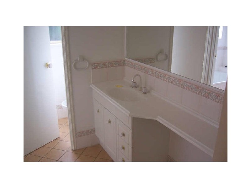 2 Murdoch Place, Wakerley QLD 4154