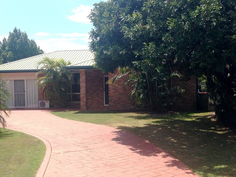 11 Ruth Street, Birkdale QLD 4159