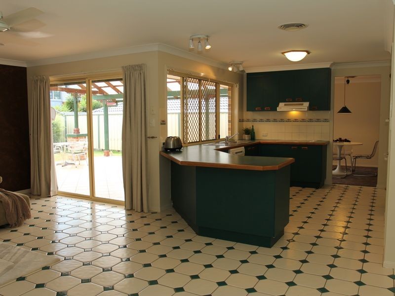6 Denise Street, Manly West QLD 4179