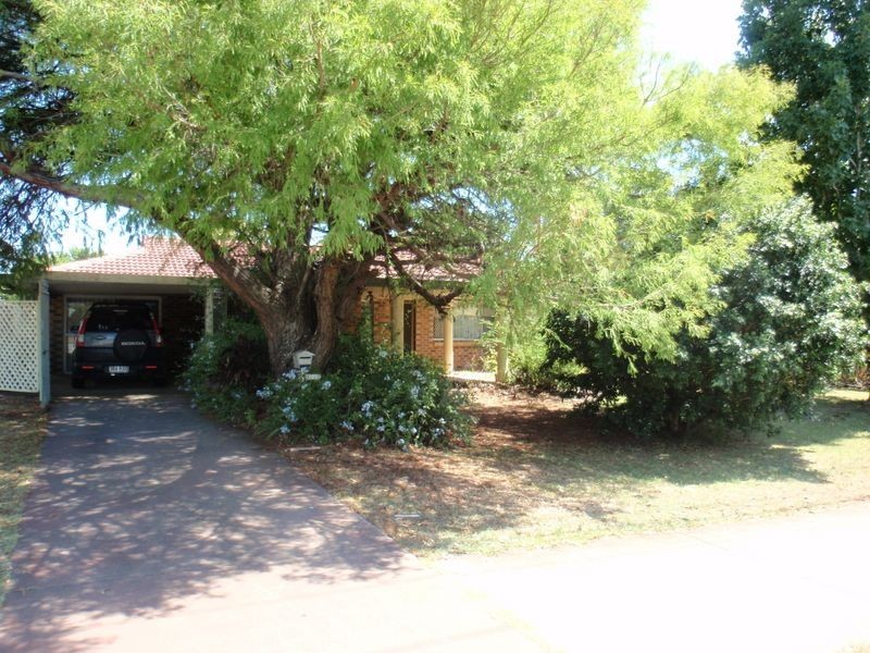 194 Coburg Street, Cleveland QLD 4163