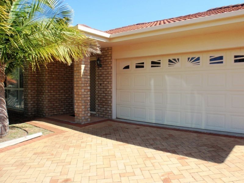 5 Eastcote Lane, Wellington Point QLD 4160