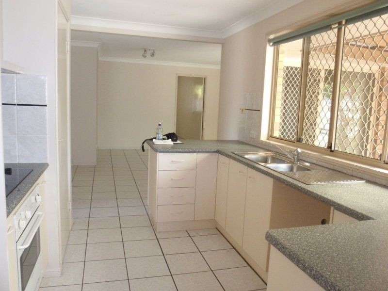 1 Laurance Court, Wellington Point QLD 4160