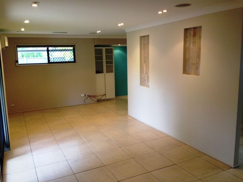 34 Makaha Drive, Birkdale QLD 4159