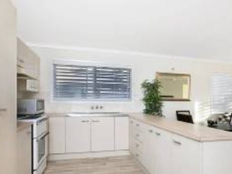 51 Murray Street, Birkdale QLD 4159