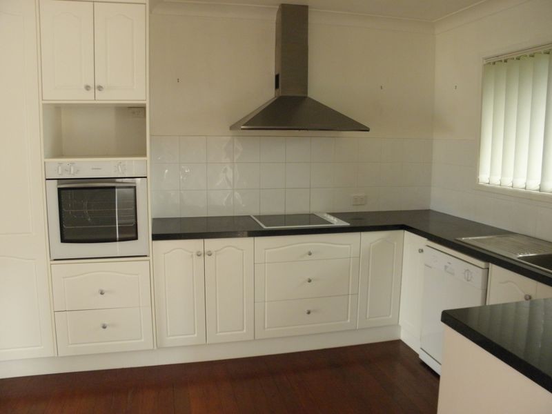 1/24 Thomas Street, Birkdale QLD 4159