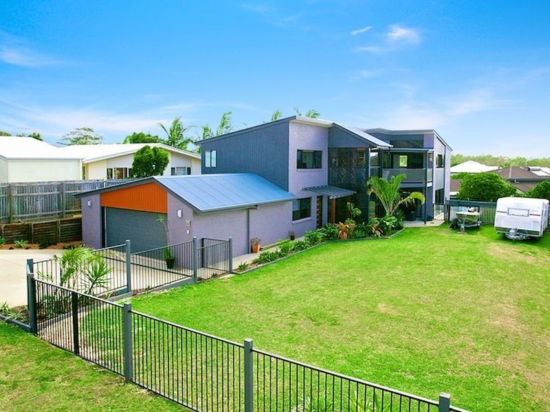 30 Lynch Cr, Birkdale QLD 4159
