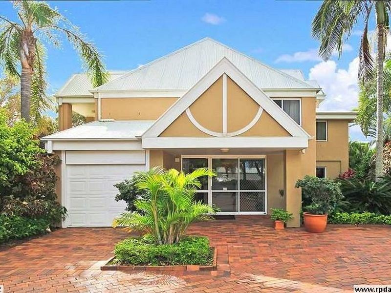 27/3 Marina Crescent, Hollywell QLD 4216