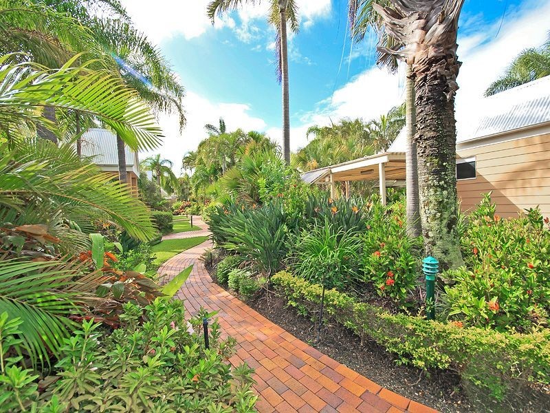 27/3 Marina Crescent, Hollywell QLD 4216