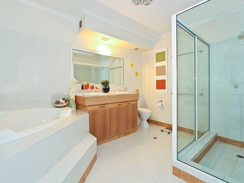 27/3 Marina Crescent, Hollywell QLD 4216