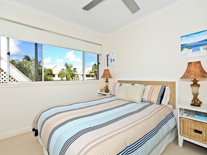 27/3 Marina Crescent, Hollywell QLD 4216