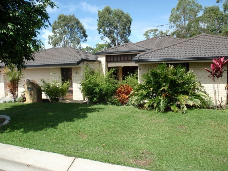 20 Sylvateere Crescent, Wakerley QLD 4154