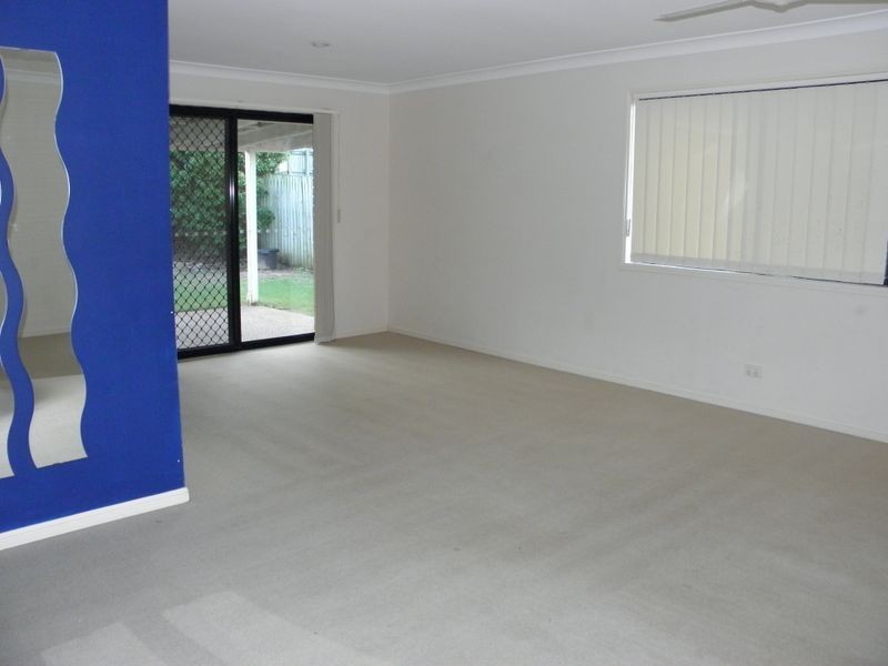 81 Carinyan Drive, Birkdale QLD 4159