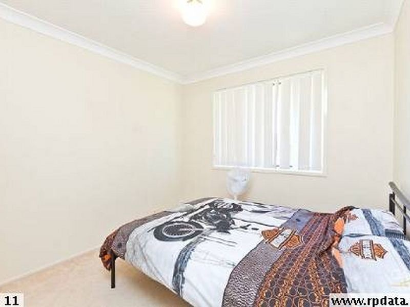 8 Coral Close, Birkdale QLD 4159