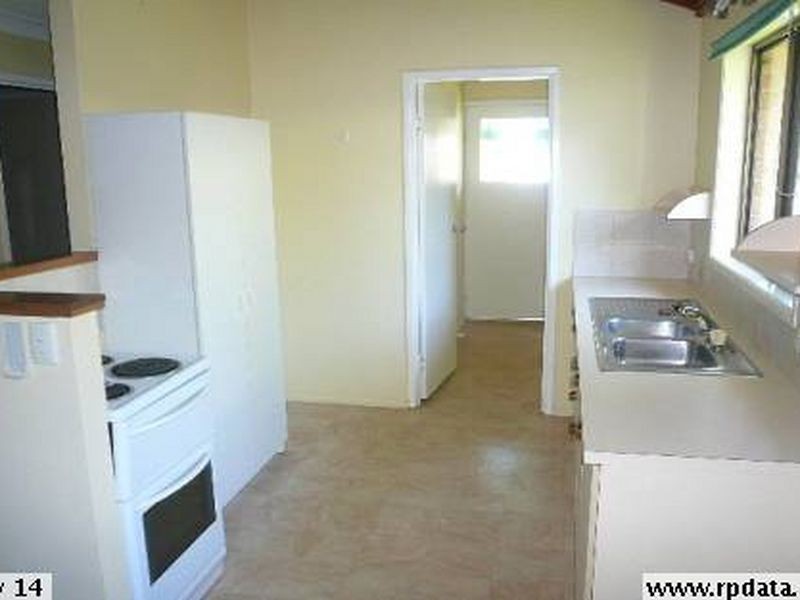 42 David Street, Thorneside QLD 4158