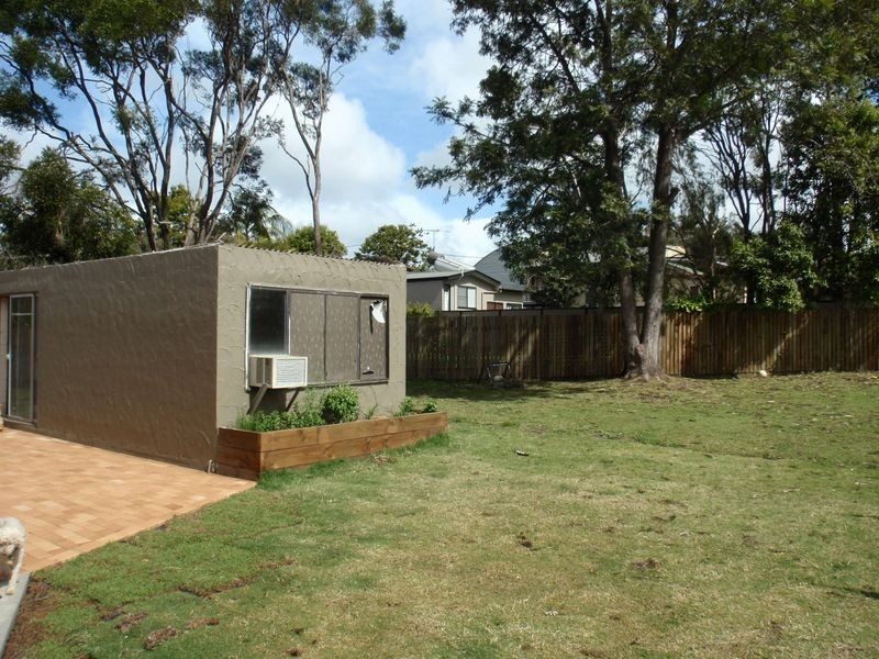 60 Agnes Street, Birkdale QLD 4159