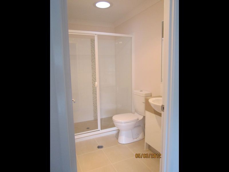 2/13 Victor Street, Birkdale QLD 4159