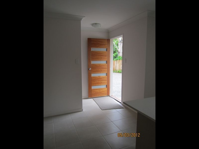 2/13 Victor Street, Birkdale QLD 4159