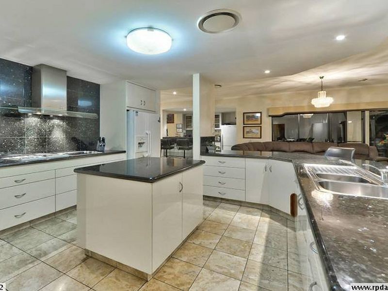 14 Boom Court, Birkdale QLD 4159