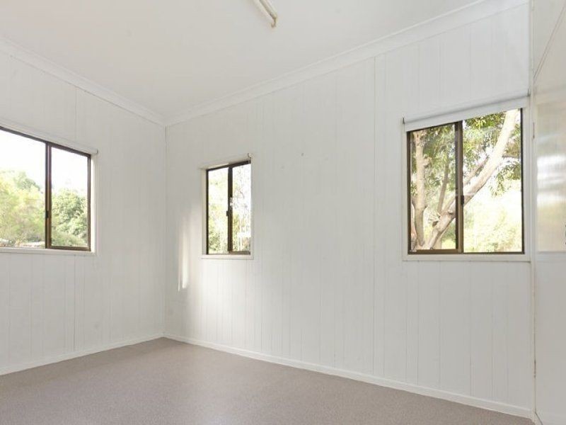 31 Boston Road, Belmont QLD 4153