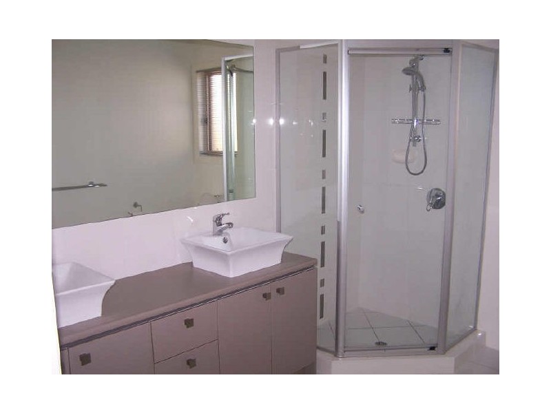 13 Hillcrest St, Wellington Point QLD 4160