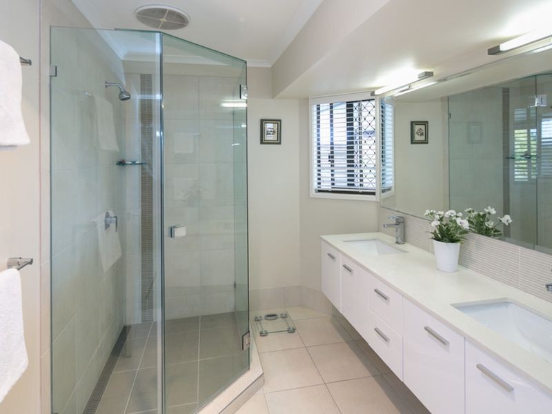 49 Dorsal Drive, Birkdale QLD 4159